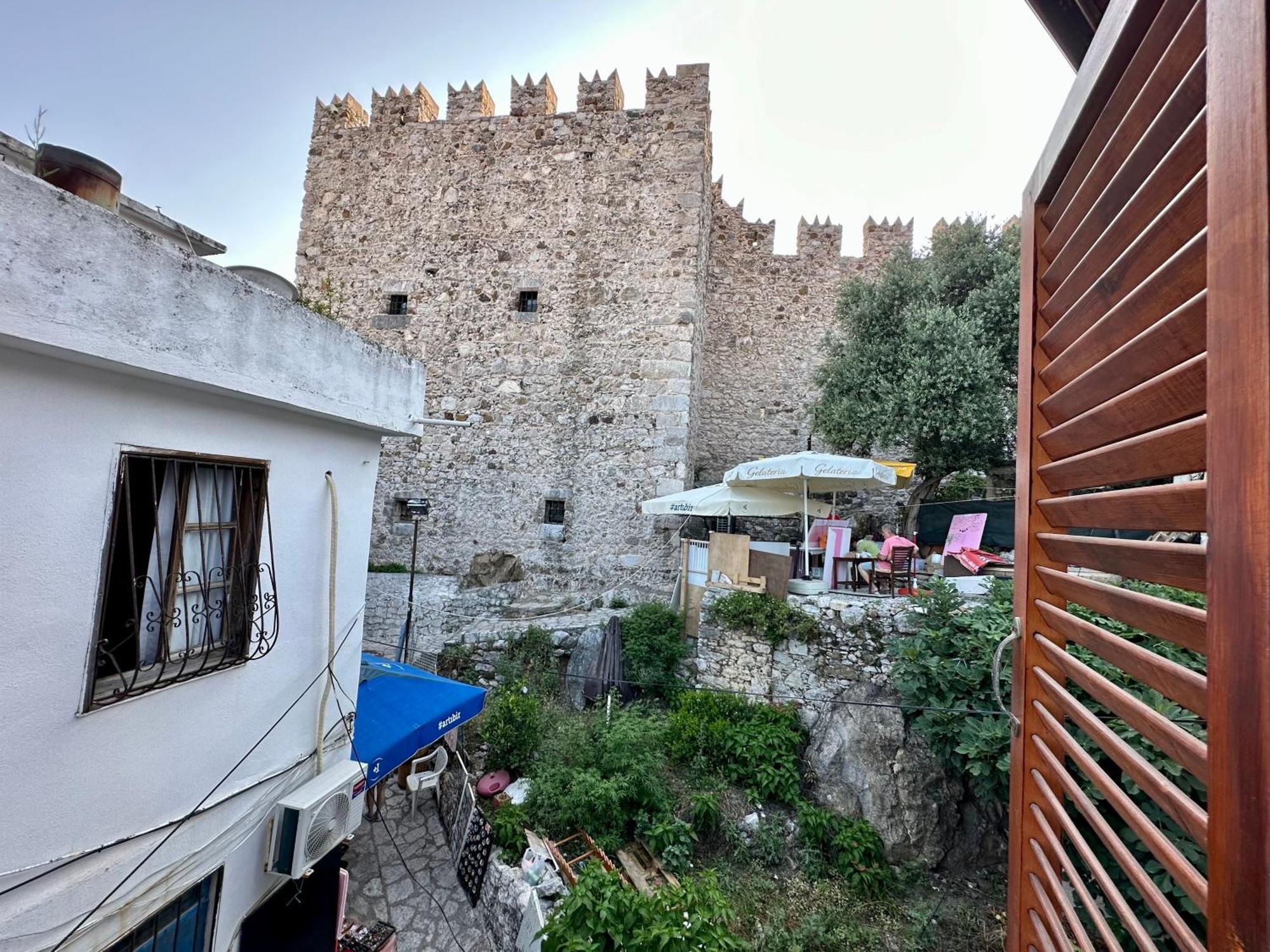 Mustafa Tokalac Castle House Мармарис Екстериор снимка